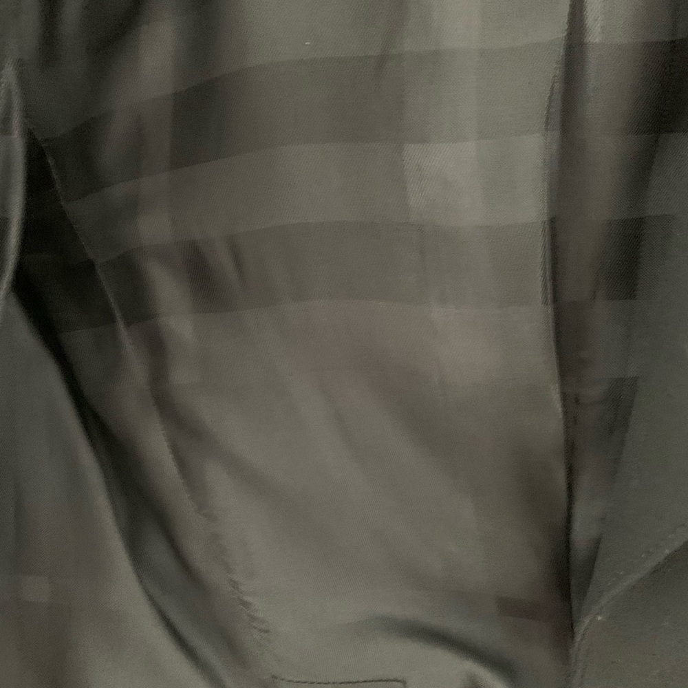 Absolutely gorgeous Burberry military jacket! 100% authentic - Picture 5 of 16